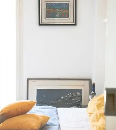 Levante Guest house